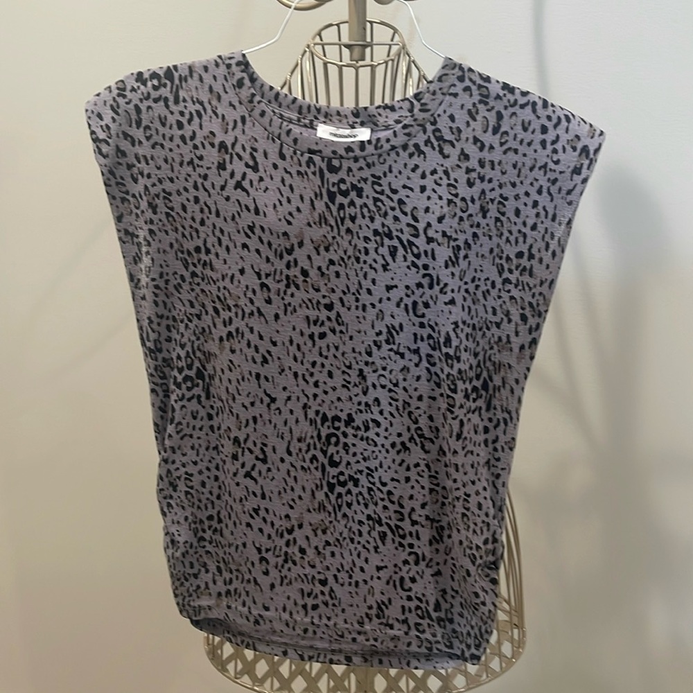 LEOPARD PRINT TOP